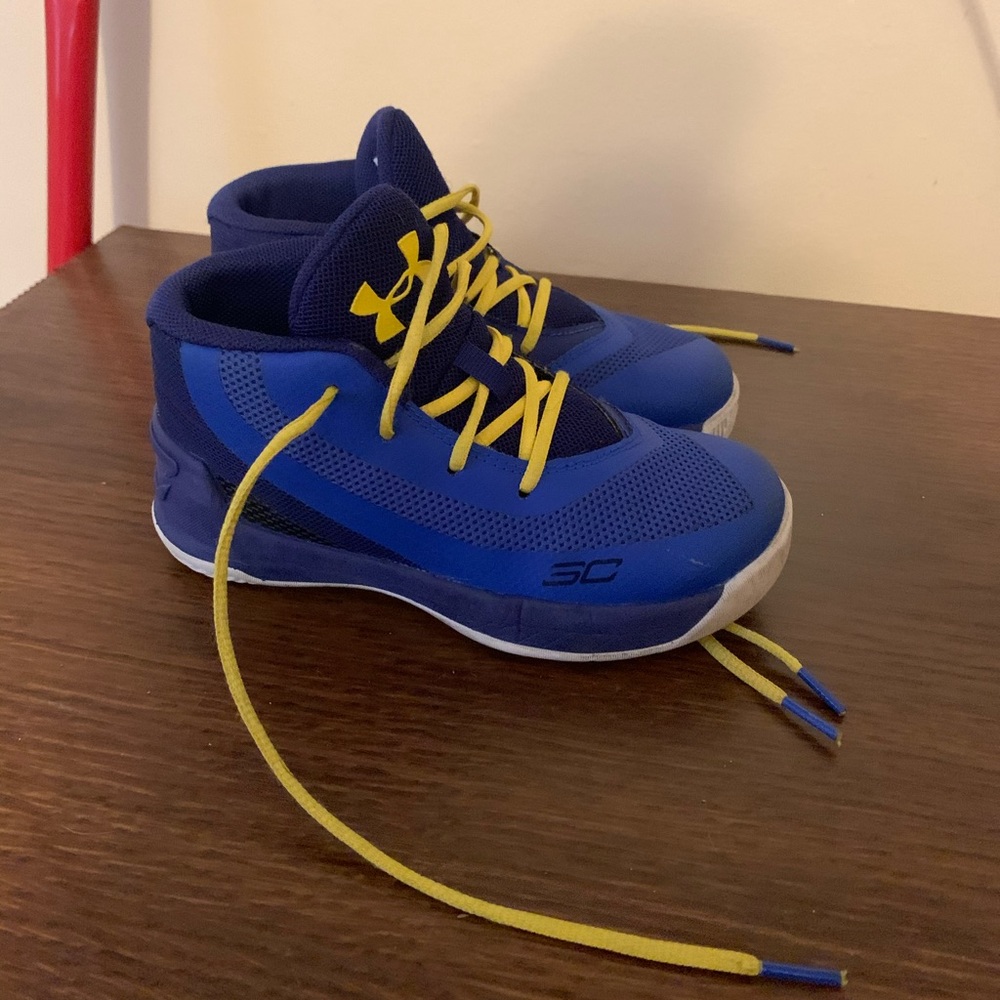 Toddler Boys Under Armour 9C Curry’s